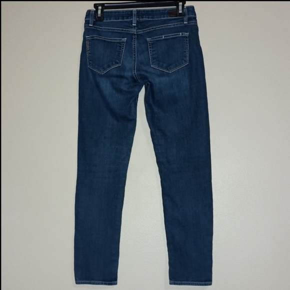 Paige Skyline Ankle Peg Jeans - Picture 3 of 9